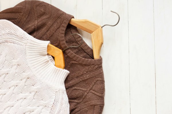 Top 5 pulls homme pour marier confort et élégance en toute saison